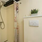 Vila Mali Raj *