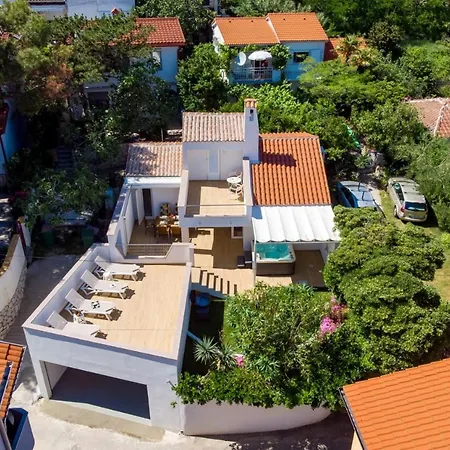 Mali Raj Villa Lopar